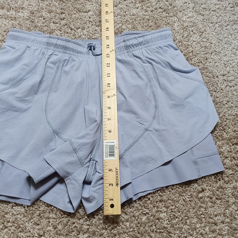 Outdoor Voices Relay Shorts Womens Medium Blue Good 2-in-1 Running Athletic - Picture 6 of 7